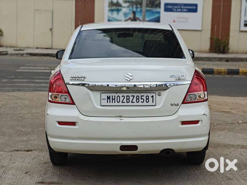 Maruti Suzuki Swift Dzire Vxi, 2011, Petrol