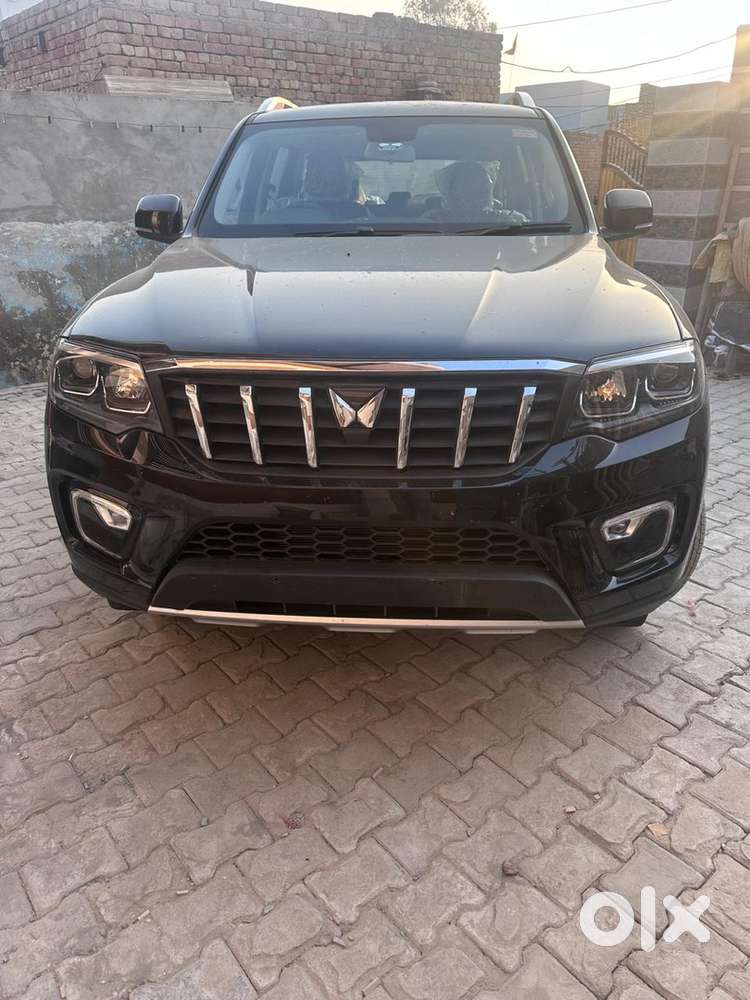 Maruti Suzuki Brezza Lxi 2026