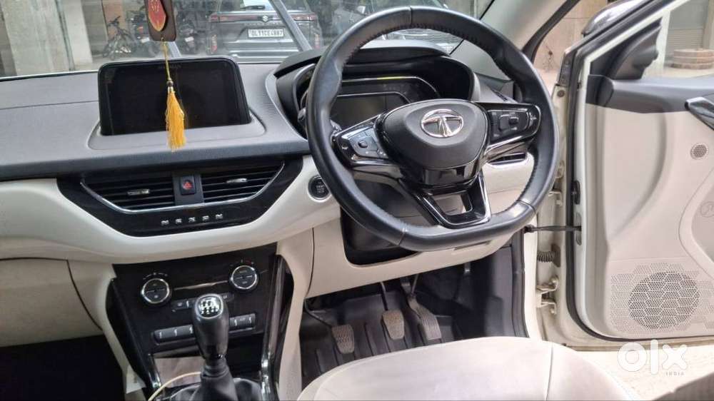 Single-user Maintained Tata Nexon Xz+ Lux (s) 2023  19,500 Km