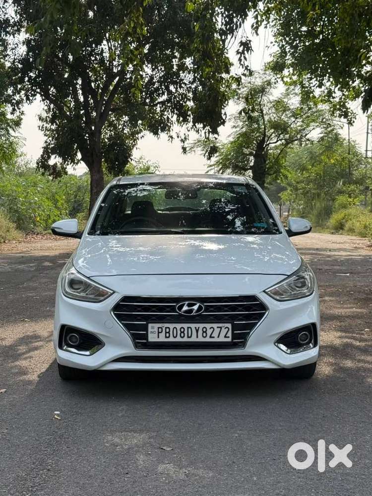 Hyundai Verna 1.4 Cx, 2014, Petrol