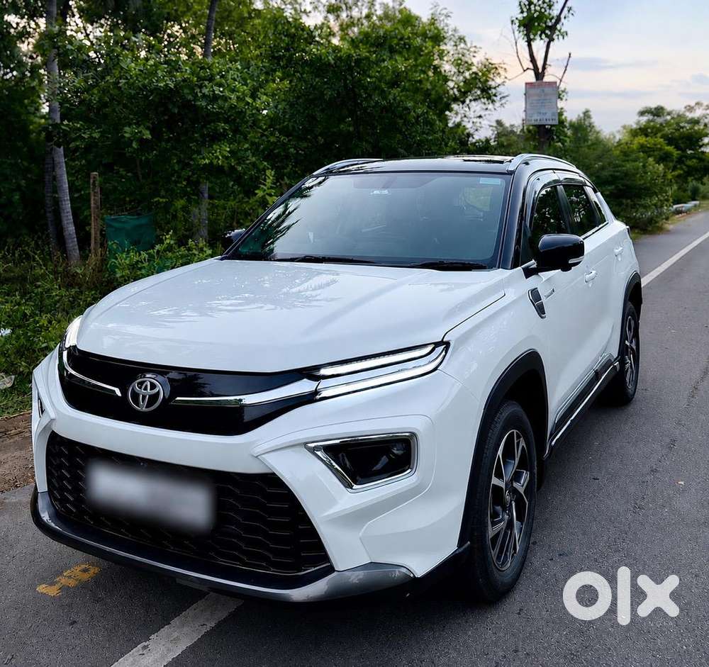 Toyota Hyryder (strong Hybrid) Top Model In Showroom Condition