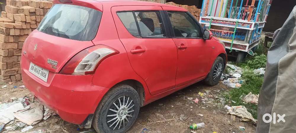 Maruti Suzuki Swift Vdi 2013 Diesel Brand New Tyres And Battery