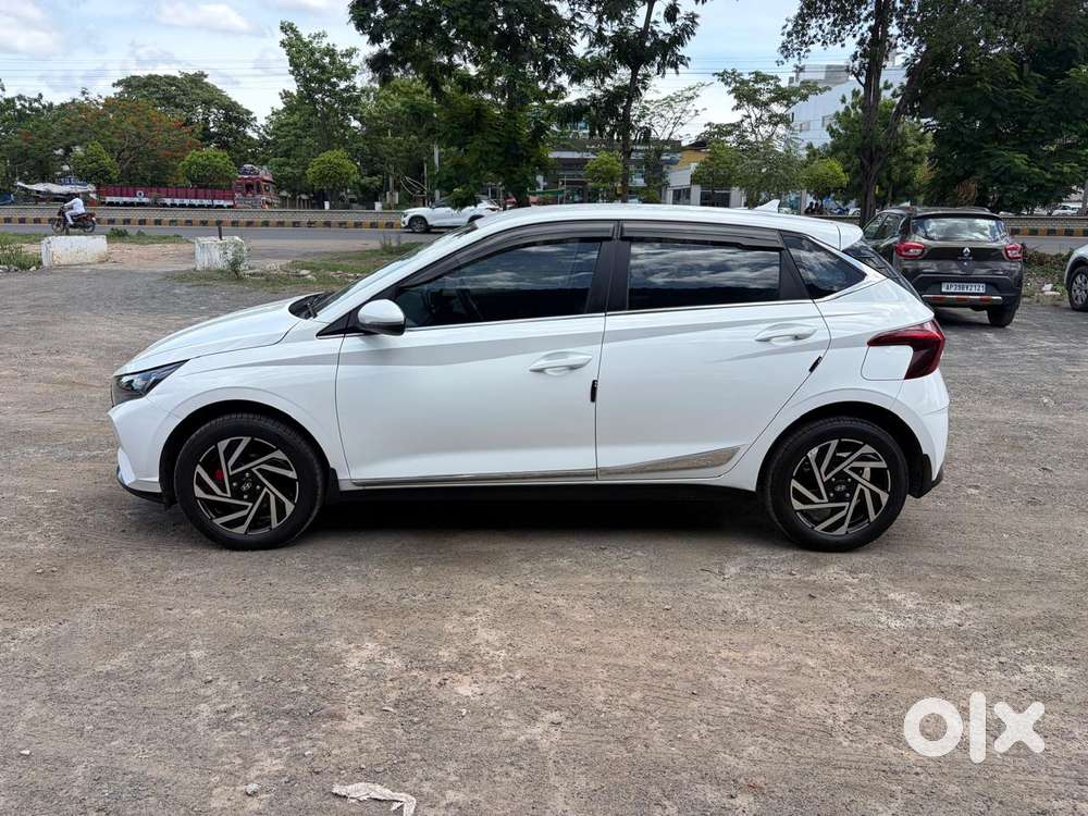 Hyundai I20 Petrol Spotz, 2020, Petrol