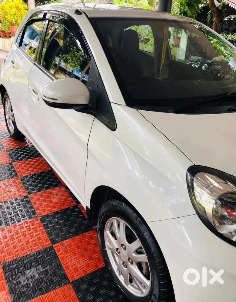 Honda Brio Vx At 2016 Model