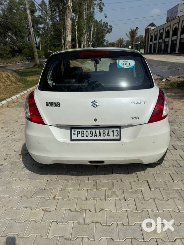 Maruti Suzuki Swift 2016