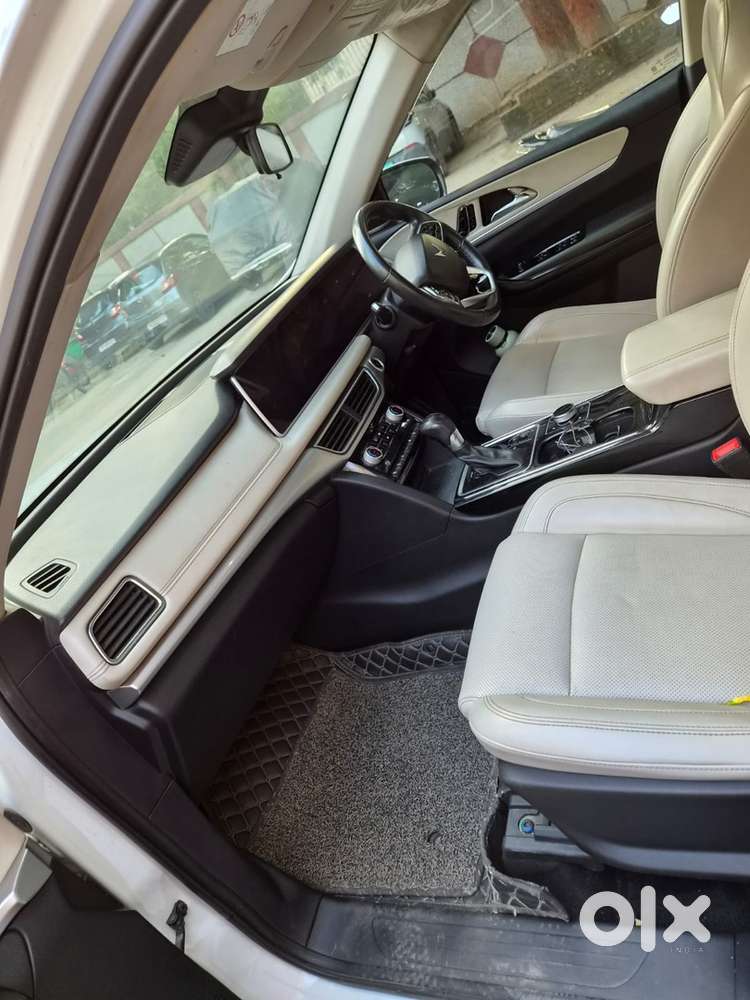 Mahindra Xuv700 2022 Model