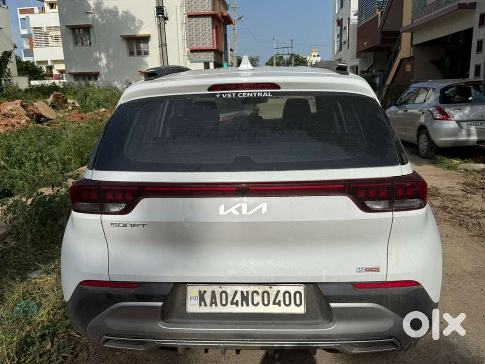 Kia Sonet Petrol 2023