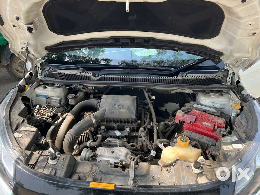 Tata Nexon Xm 10/2023 With Agency Alloy