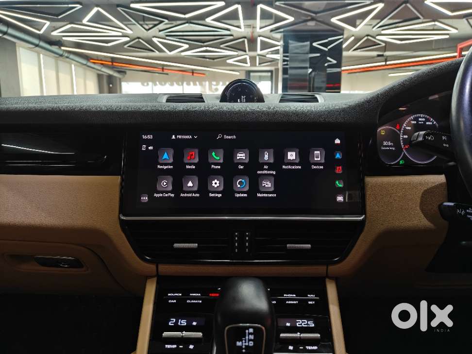 Porsche Cayenne Base, 2022, Petrol