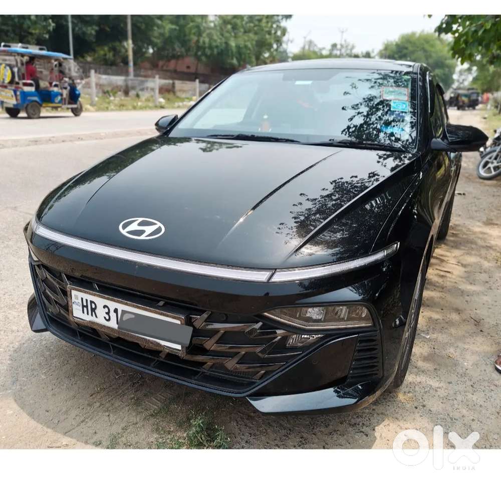 Verna Sx Sunroof At Showroom Condition