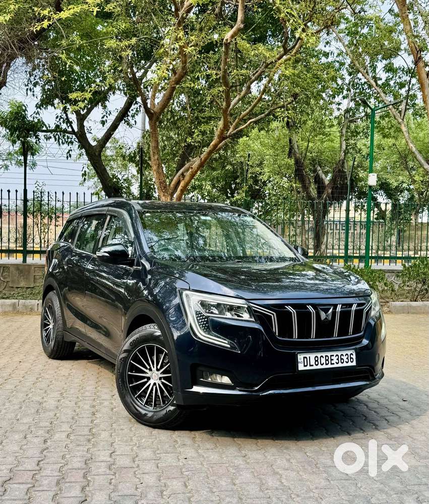 Mahindra Xuv700 Ax 3 Diesel Mt 7 Str (e), 2022, Diesel