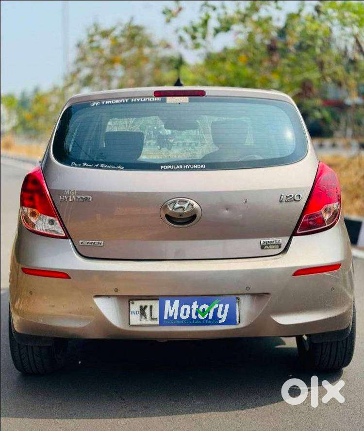 Hyundai I20 2015-2017 Sportz Option 1.4 Crdi, 2013, Petrol