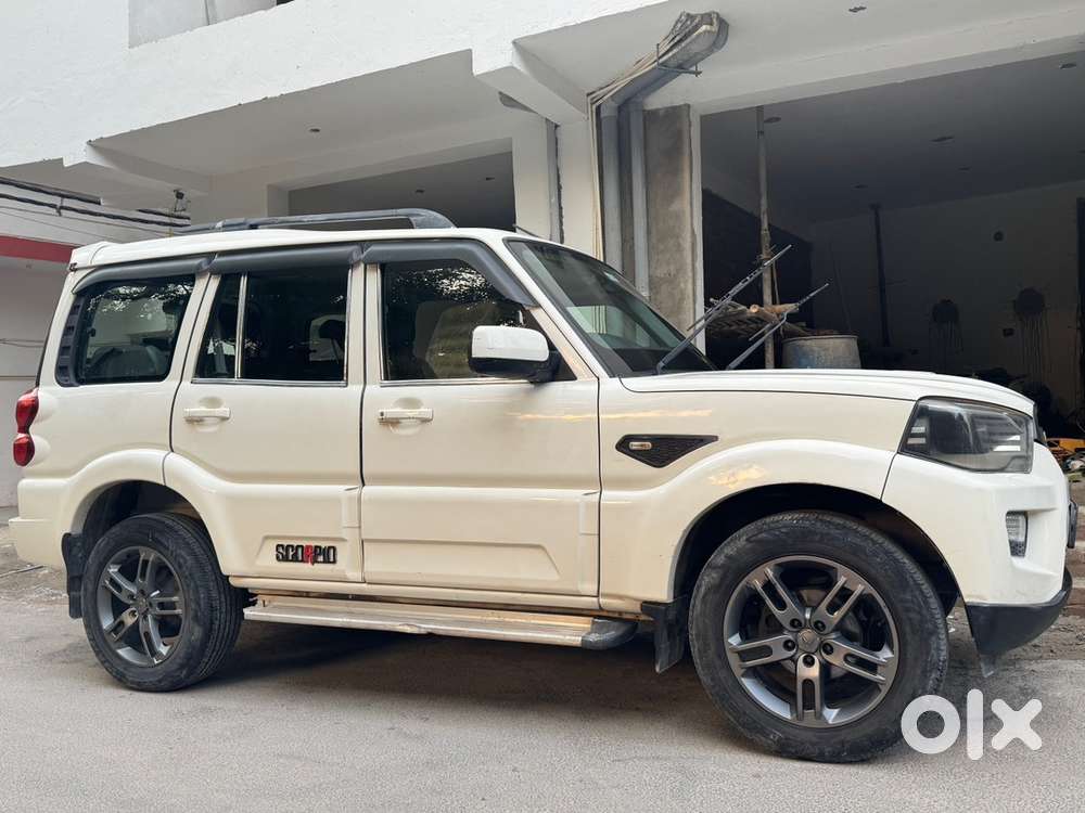 Mahindra Scorpio 2019 Diesel Manual