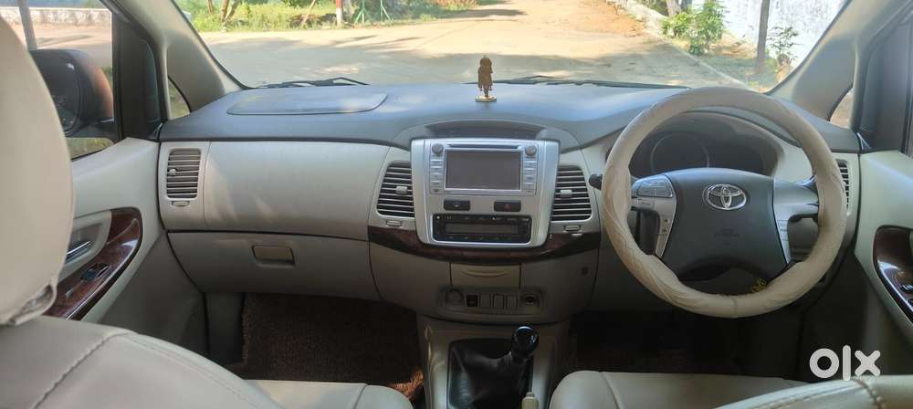 Toyota Innova 2.5 V 7 Str, 2012, Diesel