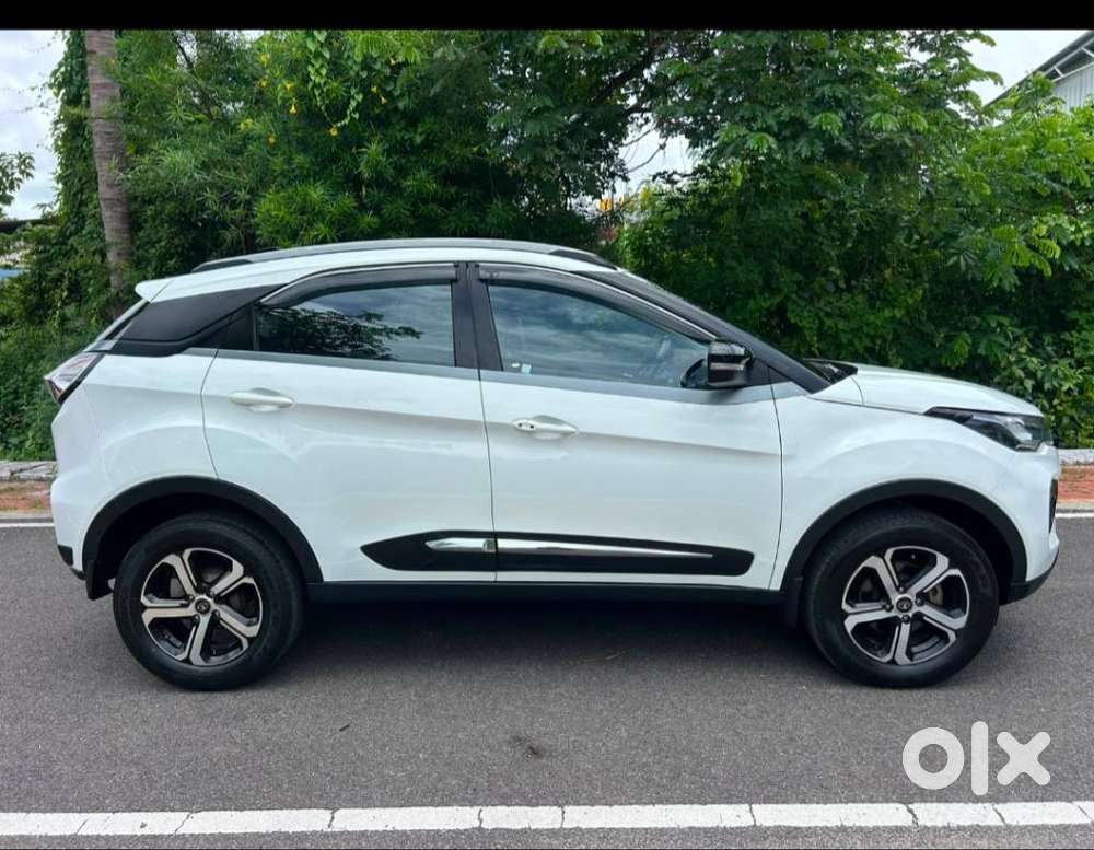 Tata Nexon 1.2 Revotron Xz Plus, 2022, Petrol
