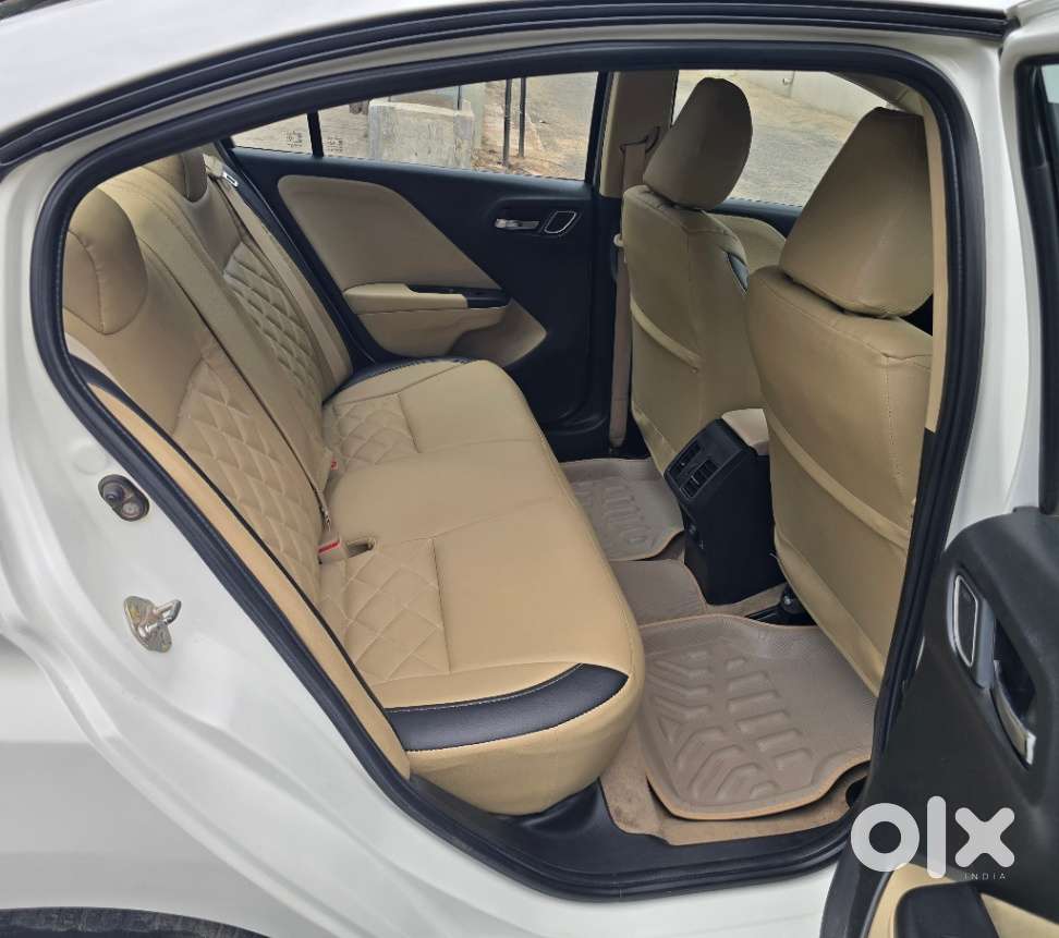Honda City I-vtec V, 2020, Petrol