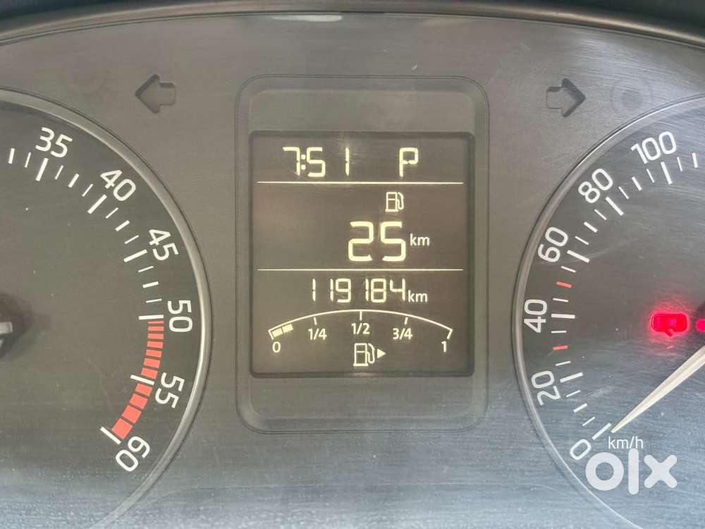 Skoda Rapid 1.5 Tdi Style/1.5 At Style, 2017, Diesel