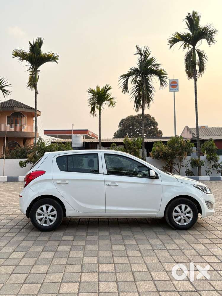 Hyundai I20 Diesel Sportz, 2014, Diesel