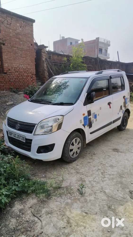 कार अच्छी है कम्पनी का Cng है