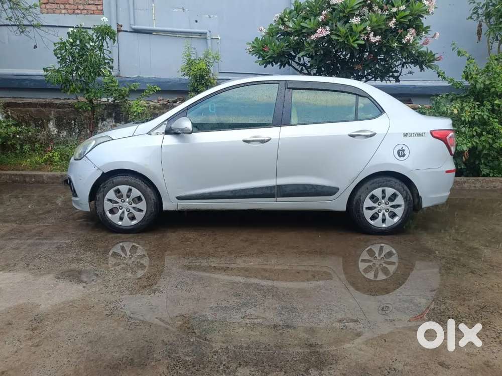 Hyundai Xcent 2016 Diesel Well Maintained