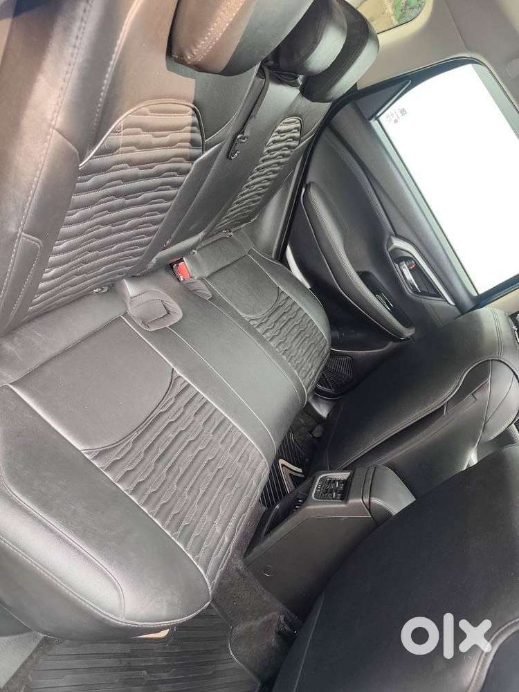Toyota Urban Cruiser Hyryder 1.5 V Neo Drive Awd, 2022, Petrol