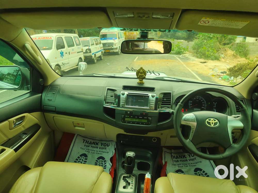 Toyota Fortuner 2.5 4x2 Mt Trd Sportivo, 2015