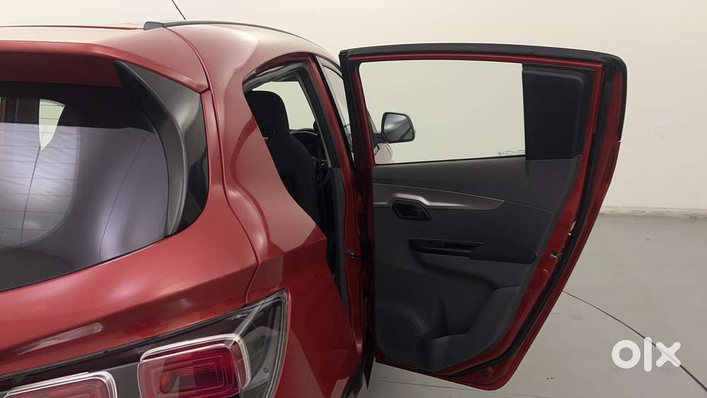 Mahindra Kuv100 Nxt 1.2 K6 Plus Petrol 6 Str, 2018, Petrol