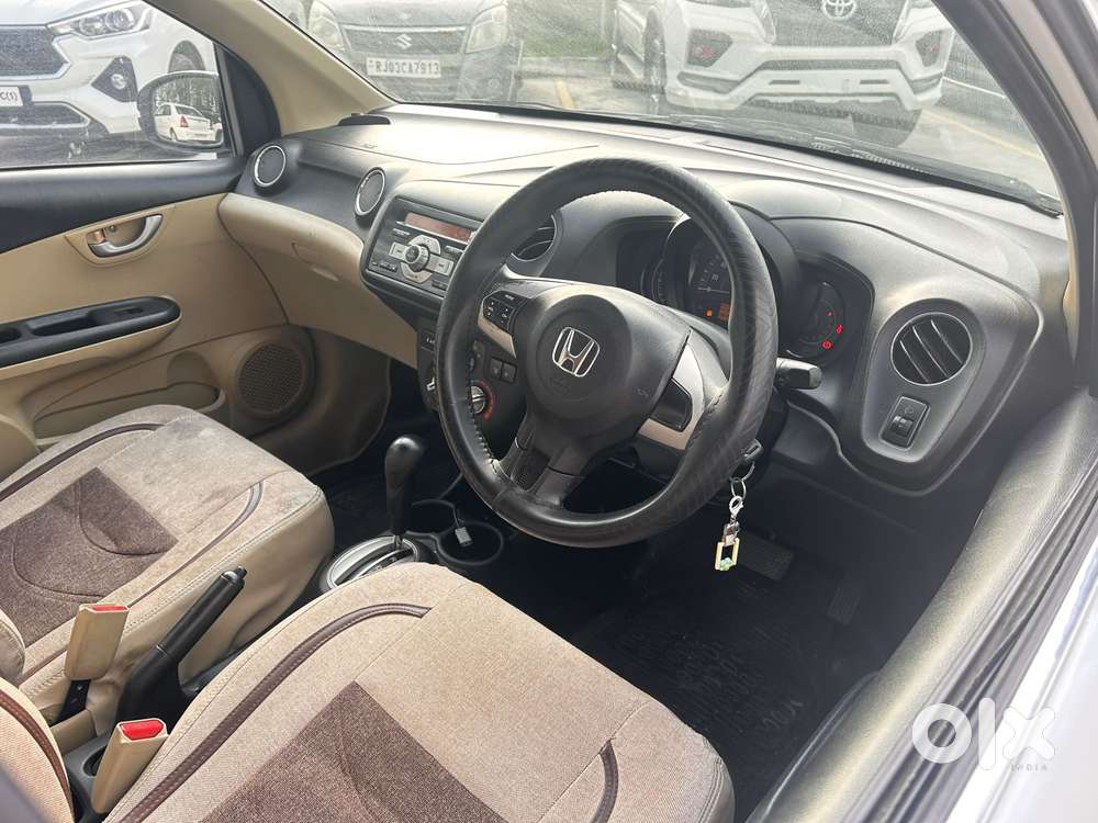 Honda Brio 2013-2016 Vx At, 2016, Petrol