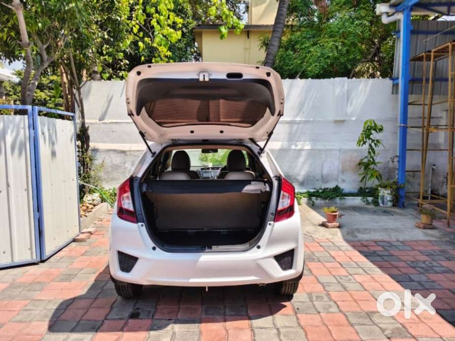 Honda Jazz V Cvt, 2017, Petrol