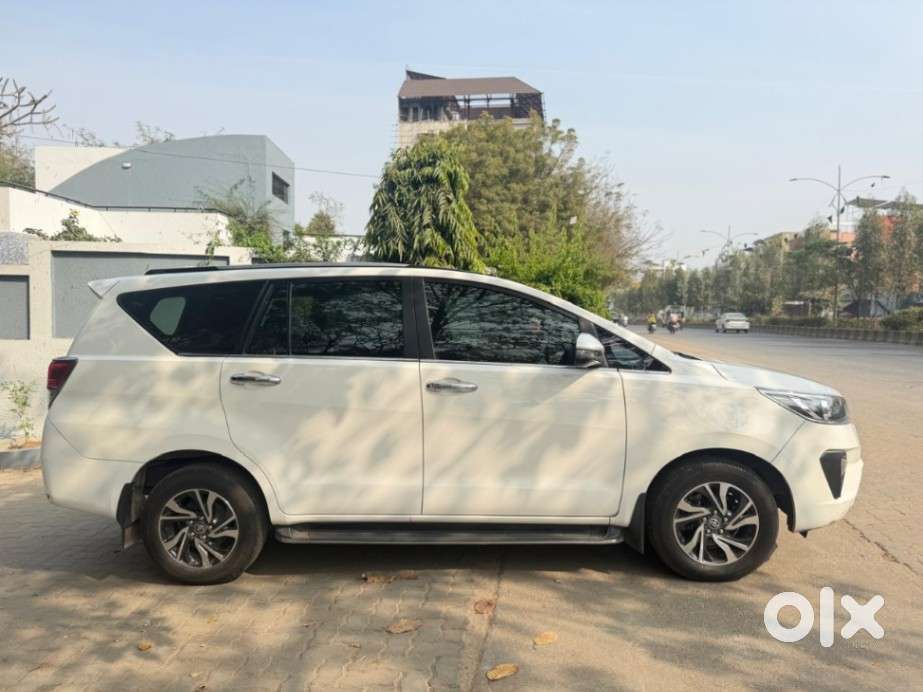 Toyota Innova Crysta 2.4 G Mt, 2021, Diesel