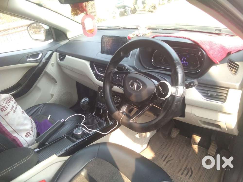 Tata Nexon 1.2 Revotron Xz Plus, 2022, Petrol