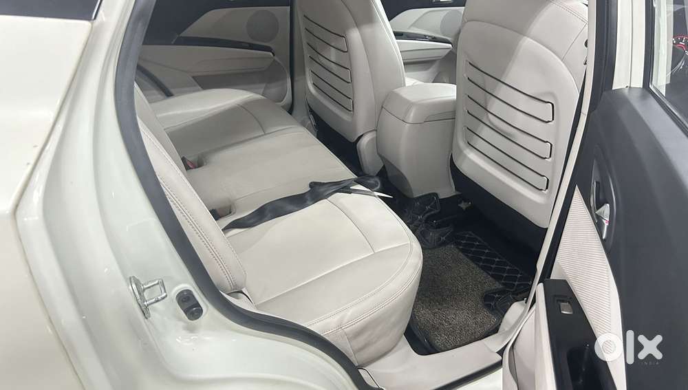 Mahindra Xuv300 W8 Option Diesel, 2021, Diesel