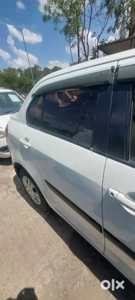 Maruti Suzuki Dzire 2012.