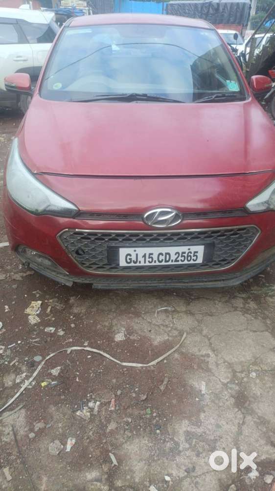 Hyundai Elite I20 2015 Diesel 190000 Km Driven