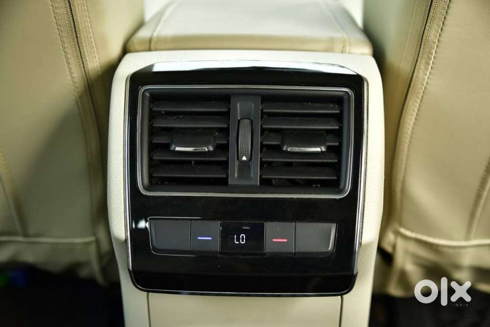 Skoda Superb Style 2.0 Tdi At, 2018, Diesel