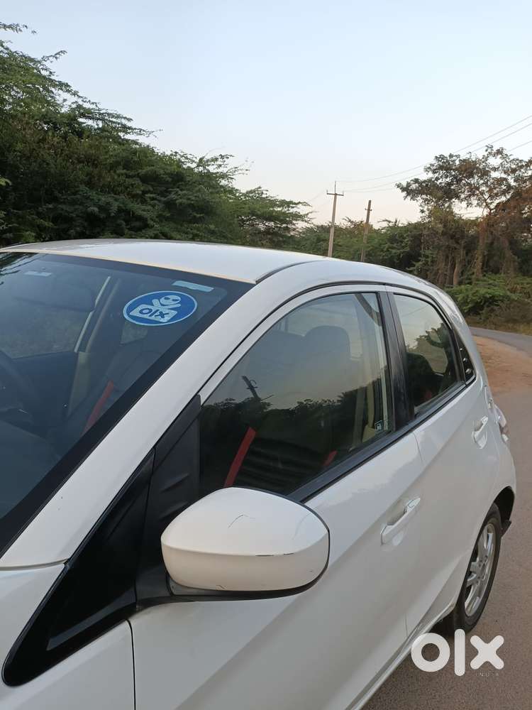 Honda Brio V Automatic, 2013, Petrol