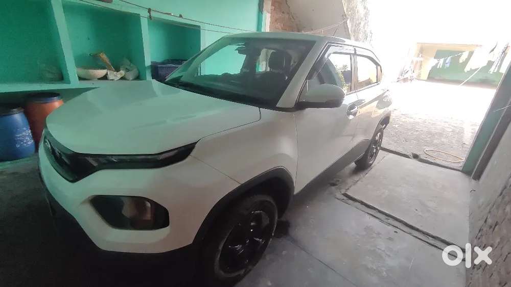 Tata Punch 2023 Petrol 14000 Km Driven