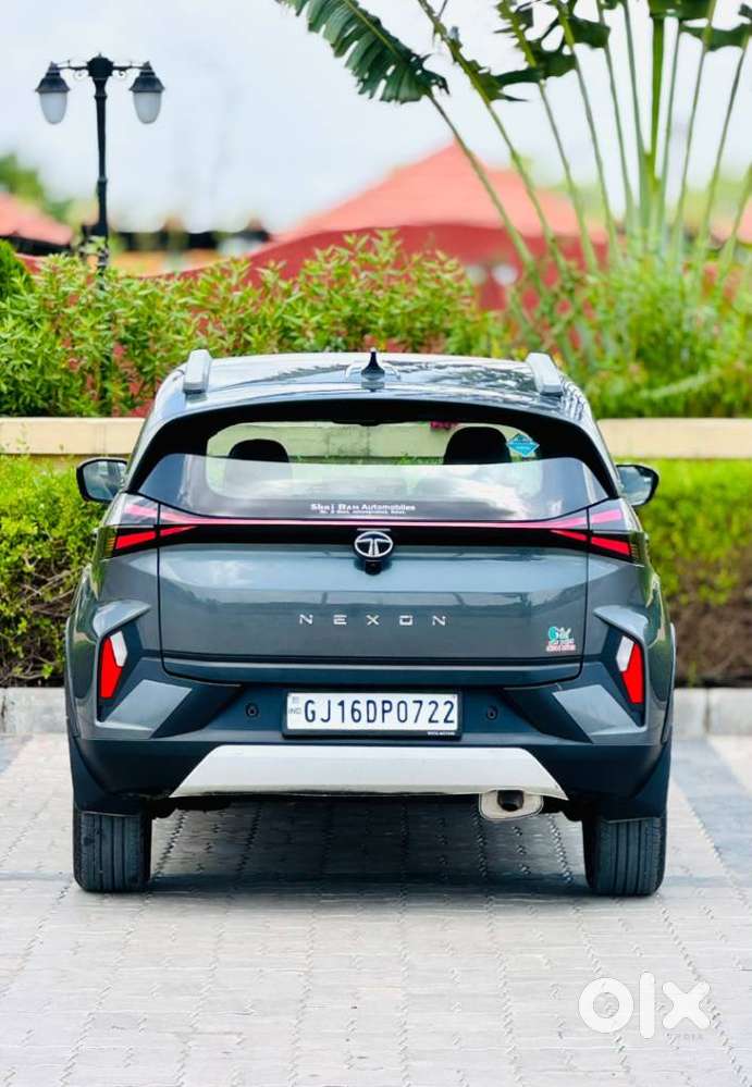 Tata Nexon, 2023, Cng & Hybrids
