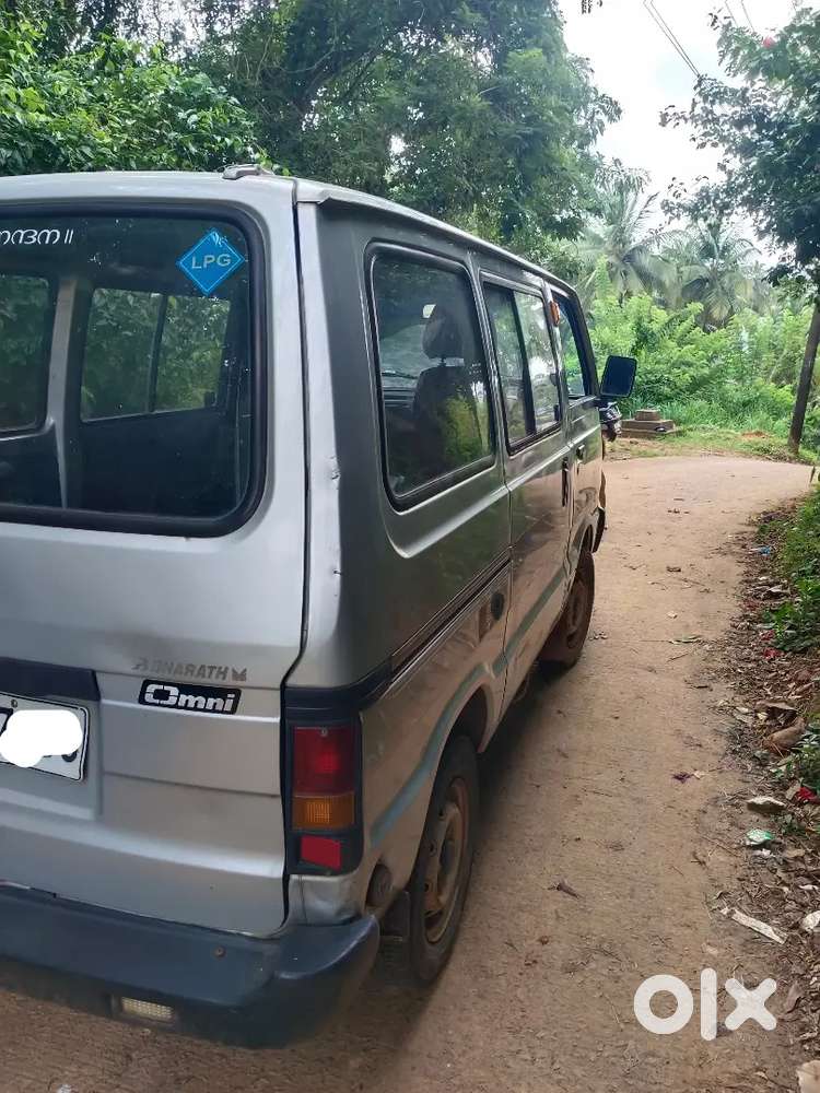 Maruti Suzuki Omni 2011 5 Seater