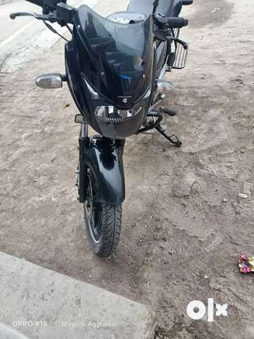 Pulsar 150 black on road online price