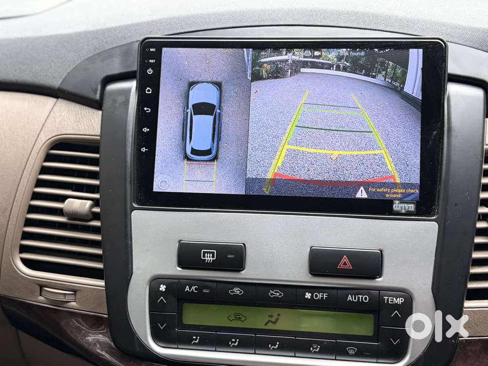 Toyota Innova 2.5 Vx 7 Seater Bs Iv, 2015, Diesel