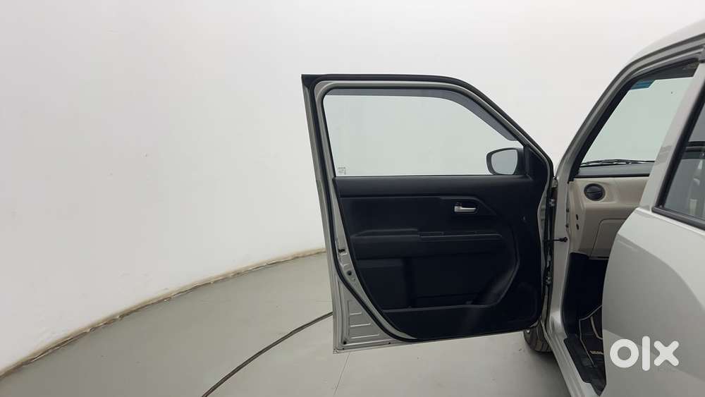 Maruti Suzuki Wagon R Vxi 1.0, 2023, Petrol