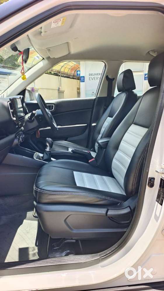 Hyundai Venue S Turbo, 2019, Petrol