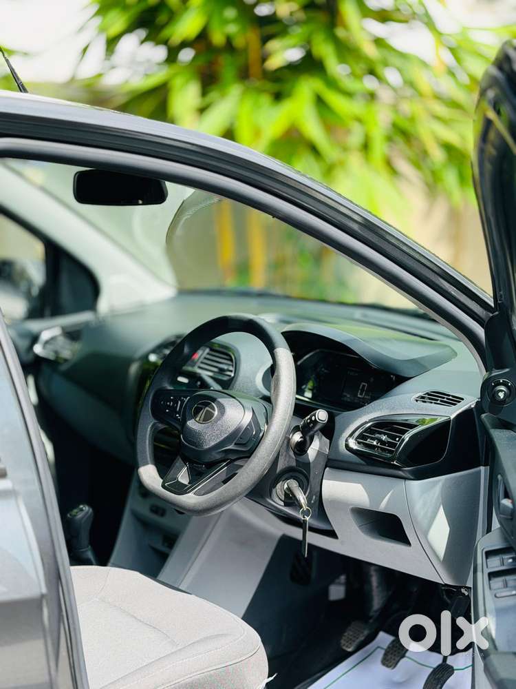 Tata Tiago 1.2 Revotron Xt (o), 2024, Petrol