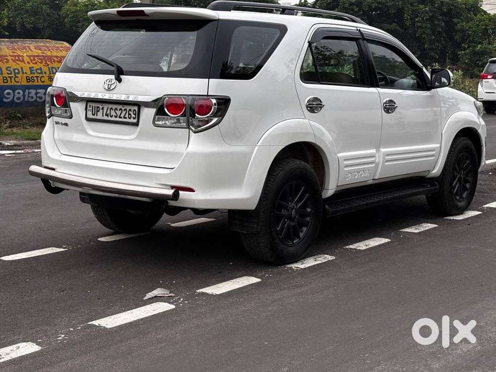 Toyota Fortuner 3.0 4x2 Mt, 2015, Diesel