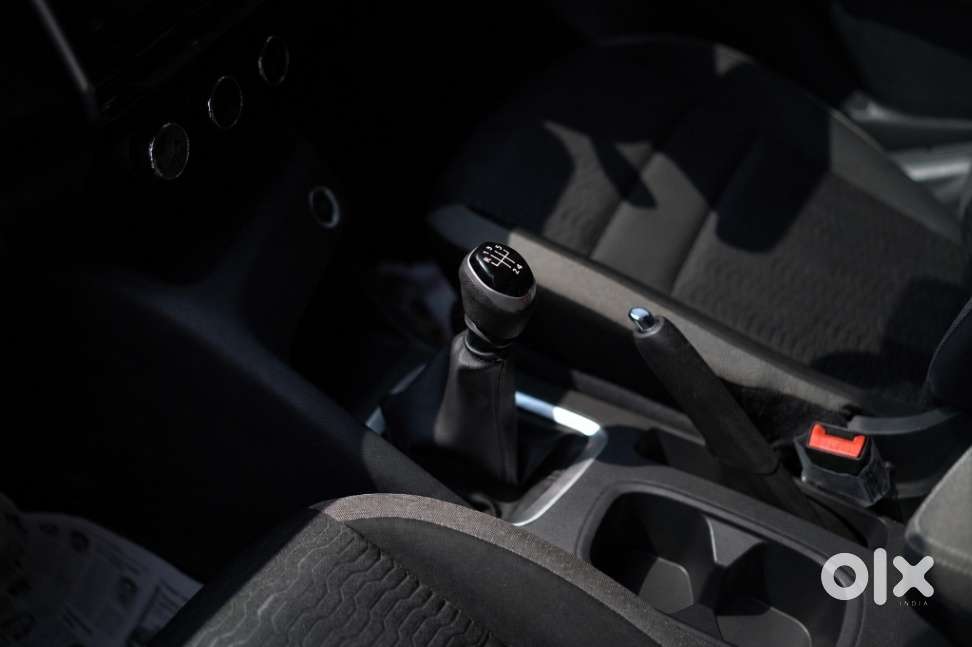 Nissan Magnite N-connecta Mt, 2024, Petrol