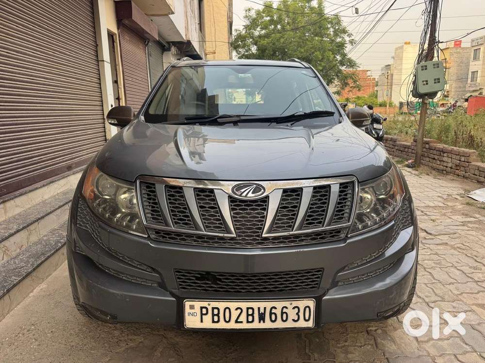 Mahindra Xuv700, 2012