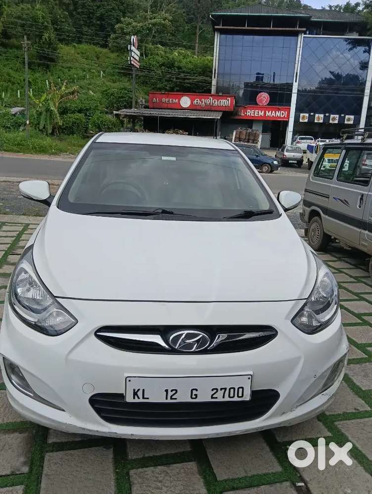 Hyundai Verna Sx Crdi 2012