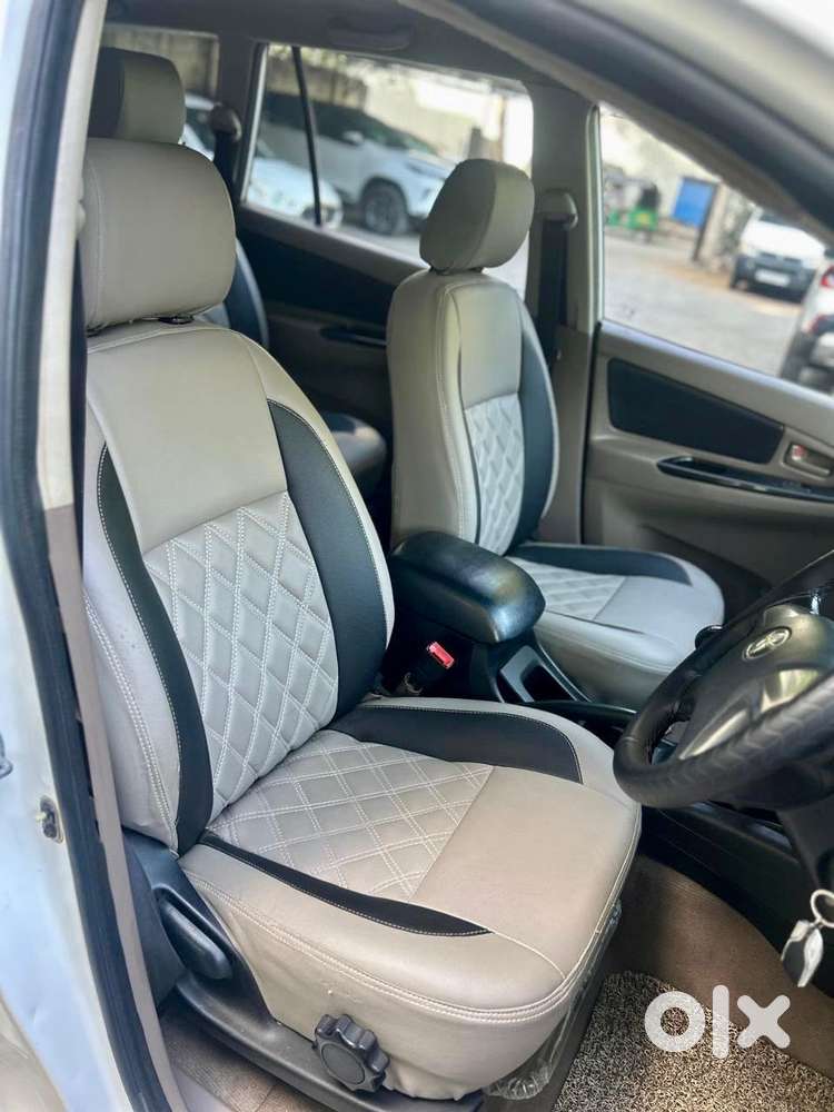 Toyota Innova 2.5 G (diesel) 7 Seater, 2016, Diesel