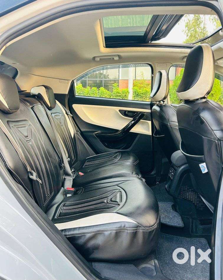 Tata Nexon Fearless Plus (ps) 1.2 Icng 6mt Red Dark Edition, 2025, C..